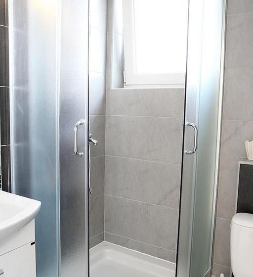 اتاق استاندارد با بالکن و چشمانداز دریا, Swiss Residence Montenegro