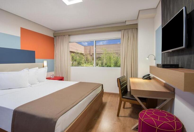 Номер Deluxe Кровать Кинг, Tryp By Wyndham São Paulo Airport   Hotel De Transito Terminal 3  Lado Ar   área Restrita á Passagei