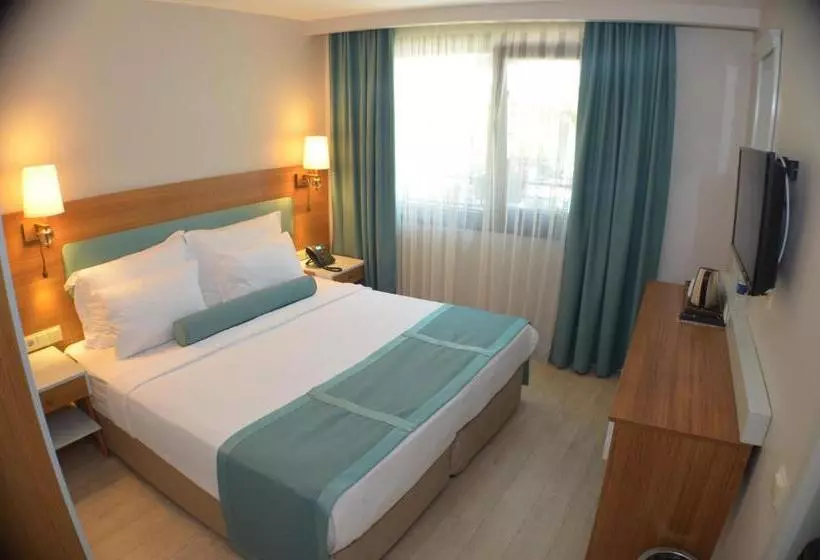 ガーデンビュースタンダードルーム, Sardinia Otel