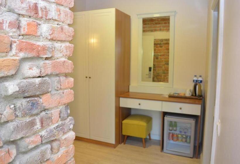 חדר סטנדרט נוף לגינה, Sardinia Otel