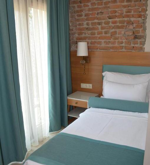 חדר משפחתי צדדי נוף לים, Sardinia Otel