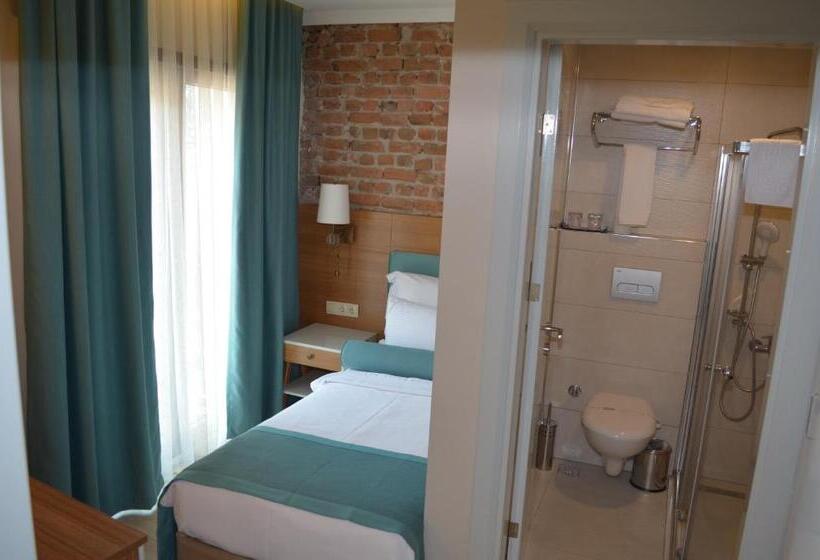 חדר משפחתי צדדי נוף לים, Sardinia Otel