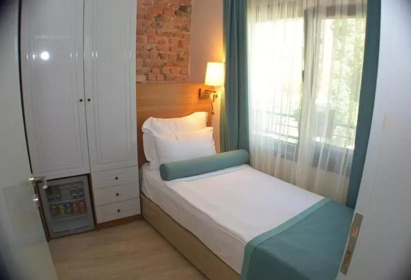 ガーデンビューファミリールーム, Sardinia Otel