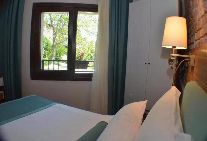 ガーデンビューファミリールーム, Sardinia Otel