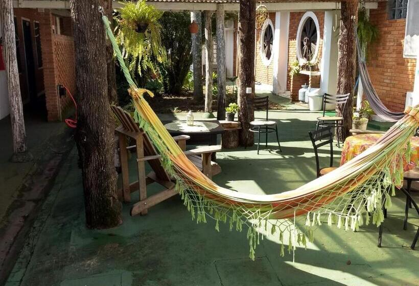 家庭间, Pousada Chácara Rama