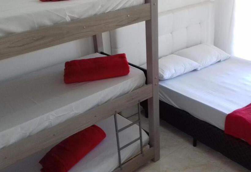 غرفة عائلية, Pousada Cama & Café