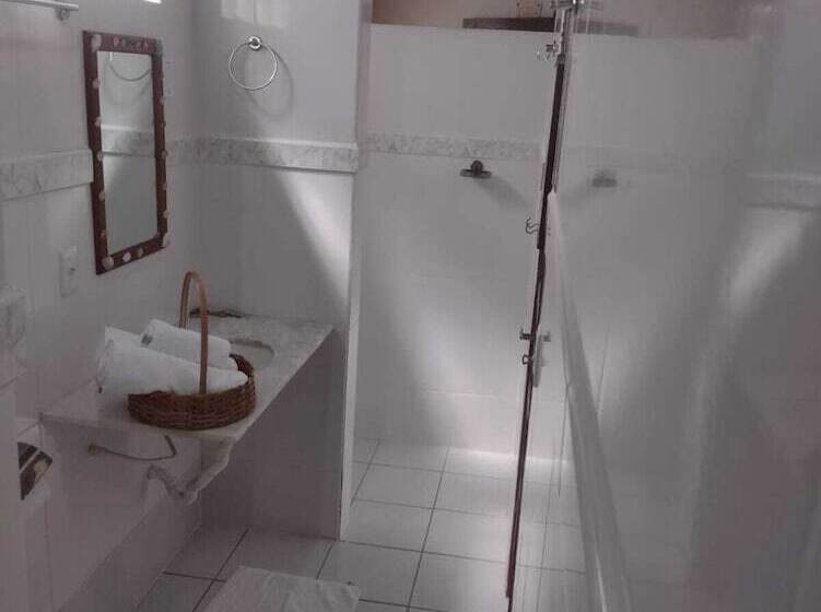 四人标准间, Pousada Verdes Mares