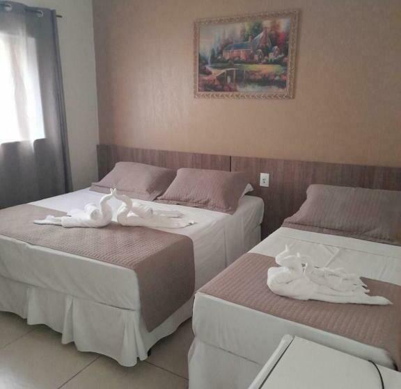 デラックストリプルルーム, Cheffer