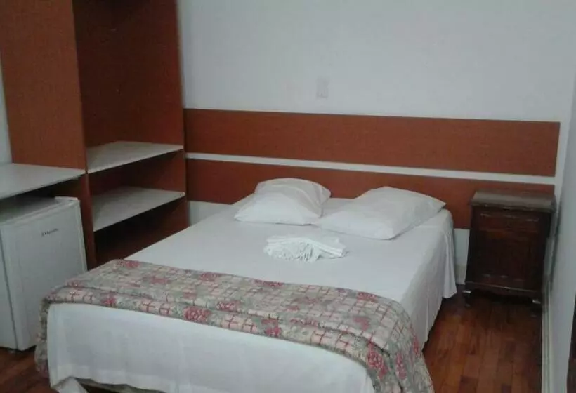 スタンダードルーム, Mova Hotel D Oeste   Localizado Em Frente A Praça Principal Da Cidade, Na área Central   Pé Na Praça