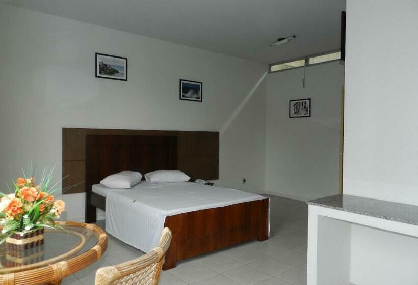 标准间, Eldorado Inn