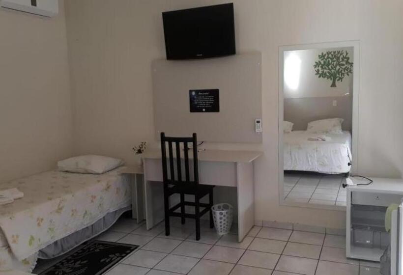 Family Suite, Picadão