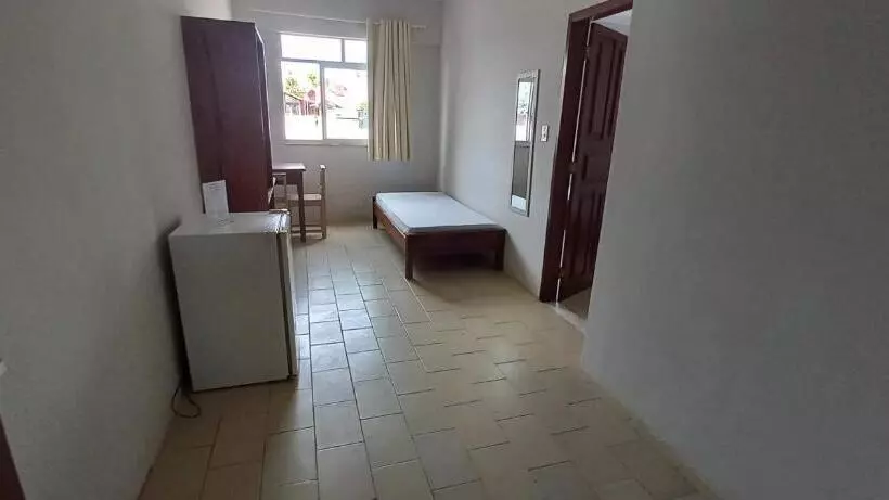 Familienzimmer, San Conrado