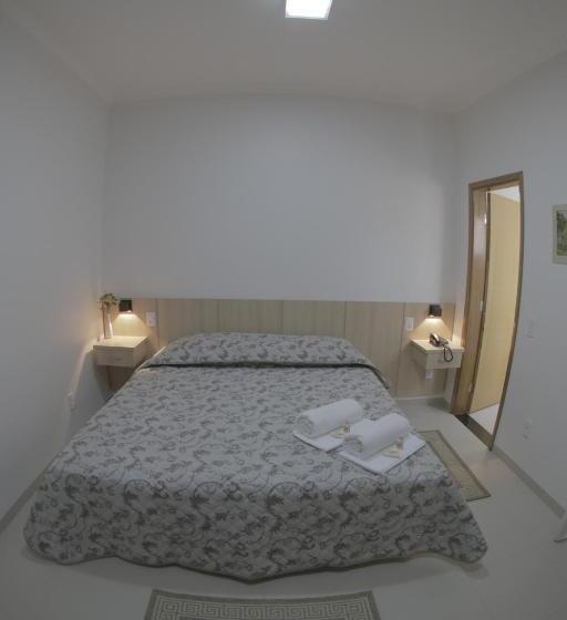 غرفة قياسية, San Gennaro