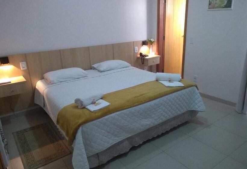 غرفة قياسية, San Gennaro