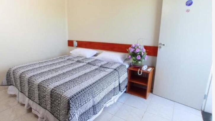 חדר דלוקס, Terral