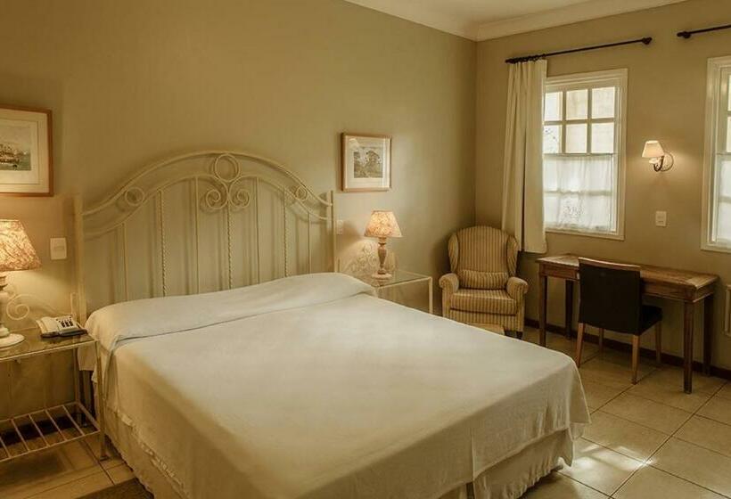 סוויטה, Vila Real