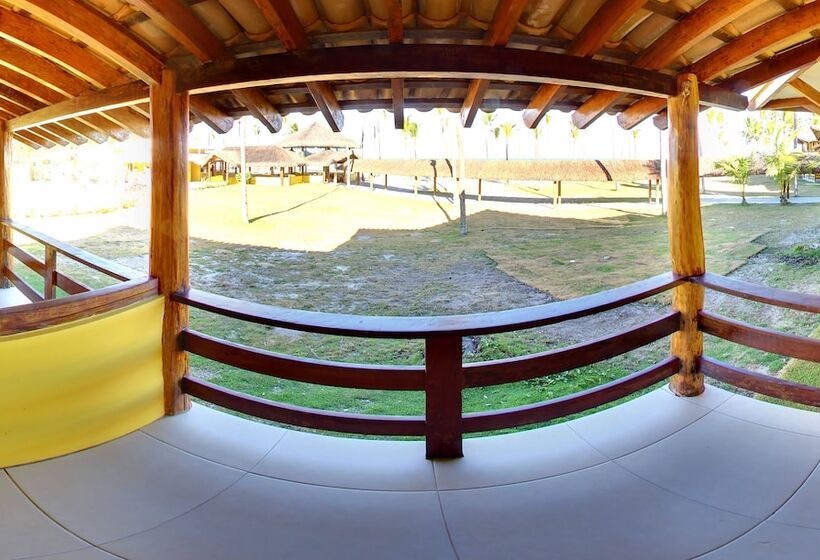 חדר משפחתי, Makaira Beach Resort