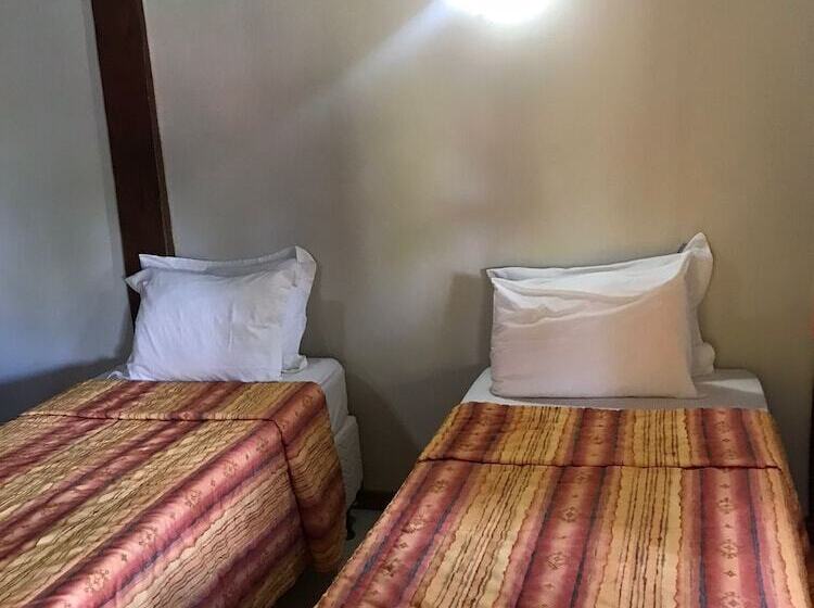 스탠다드 트리플 룸, Makaira Beach Resort
