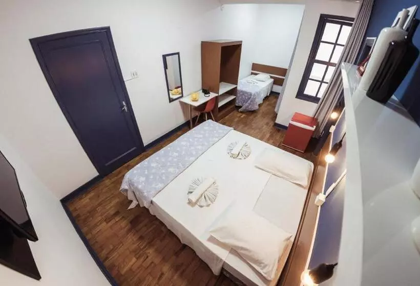 スタンダードトリプルルーム, Mova Hotel D Oeste   Localizado Em Frente A Praça Principal Da Cidade, Na área Central   Pé Na Praça