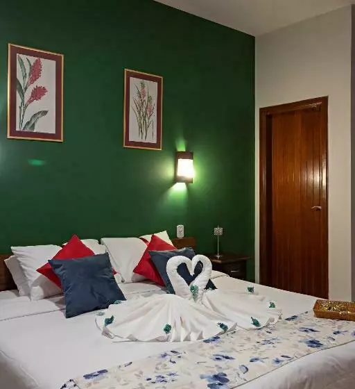 Standard Kolmen Hengen Huone Parveke, Santa Eliza Eco Resort