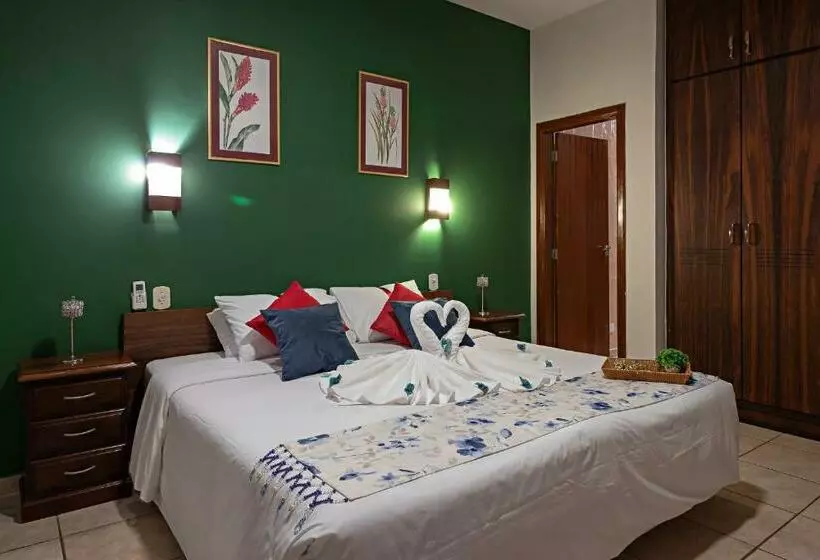 Standard Kolmen Hengen Huone Parveke, Santa Eliza Eco Resort