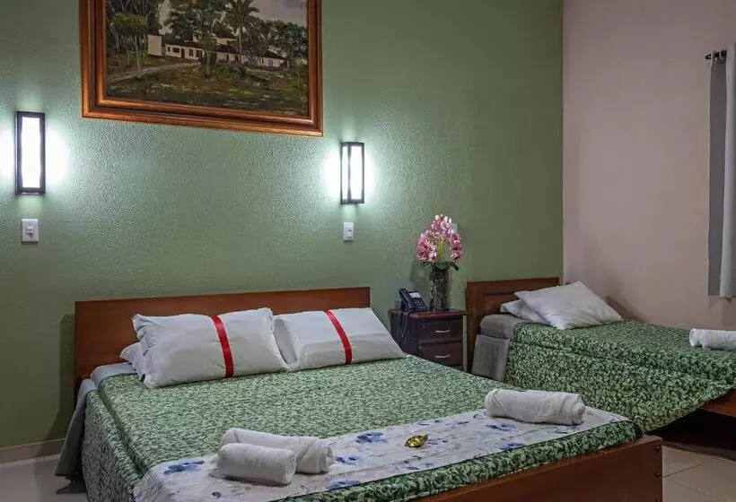 Perhehuone, Santa Eliza Eco Resort