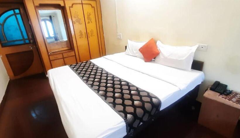 Трехместный Номер Классика, Flagship Green Valley Inn