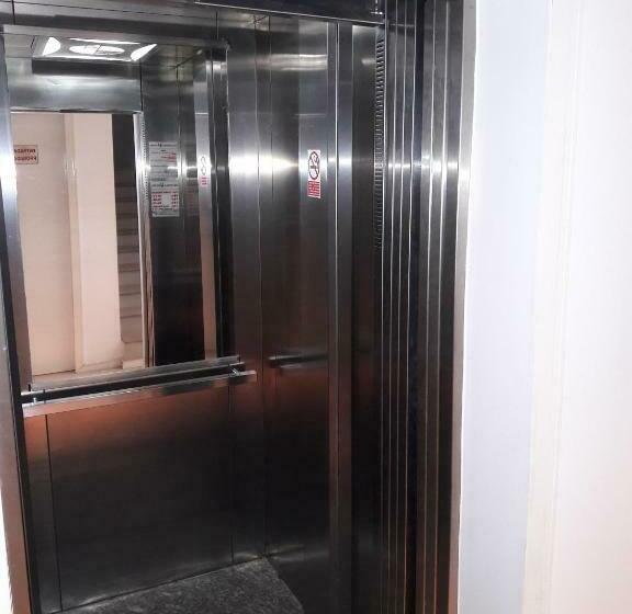 Трехместный Номер Deluxe, Equatorial