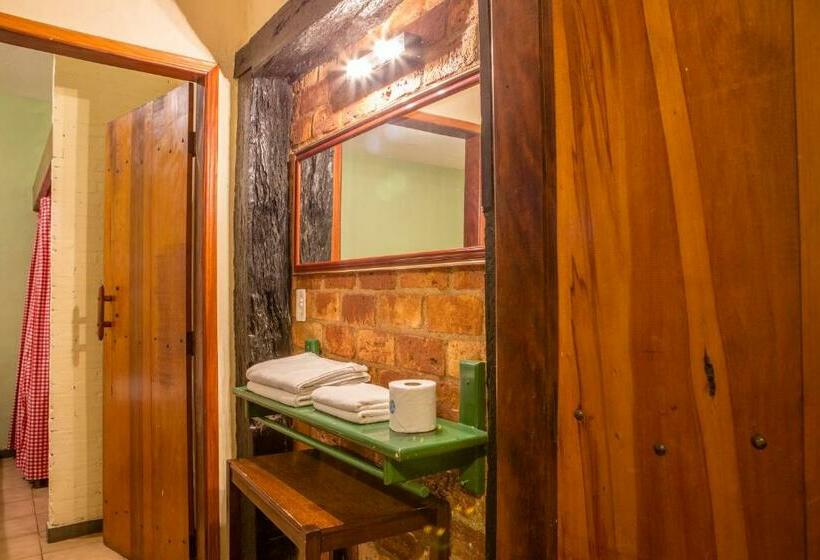 Cameră Familiară, Fazenda Sete Lagos