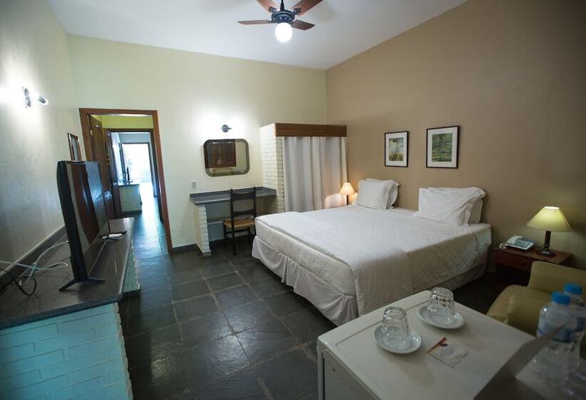 Cameră Familiară, Fazenda Sete Lagos