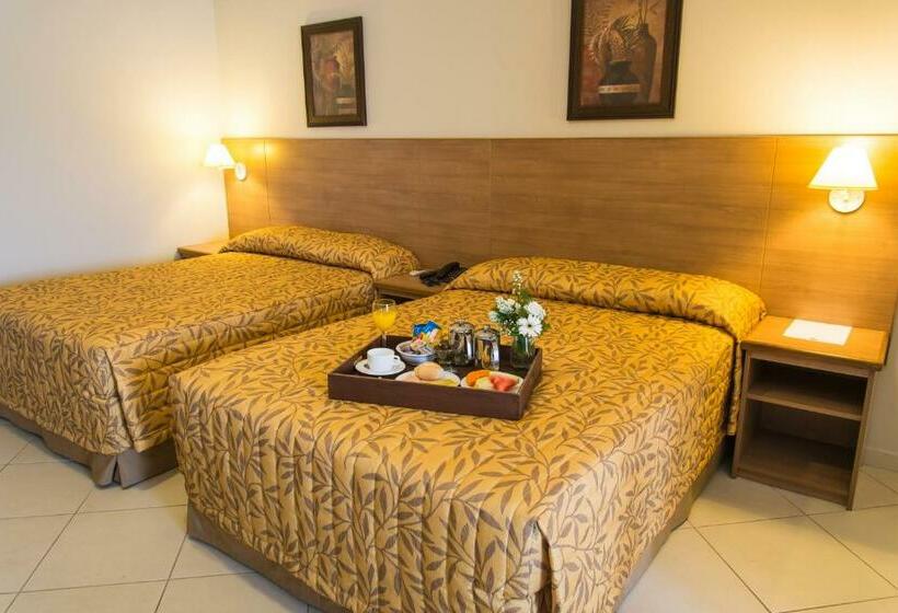 Superior Oda, Lazuli