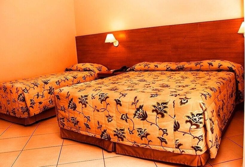 Üç Kişilik Standart Oda, Lazuli