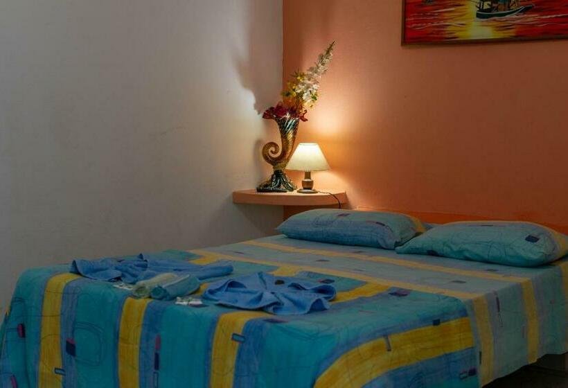 غرفة قياسية رباعية, Marina Clube De Pesca