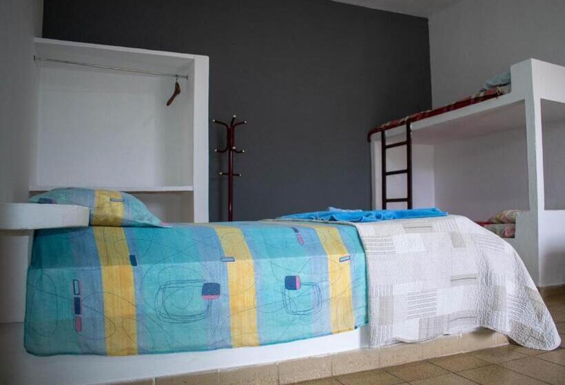 Quarto Familiar, Marina Clube De Pesca