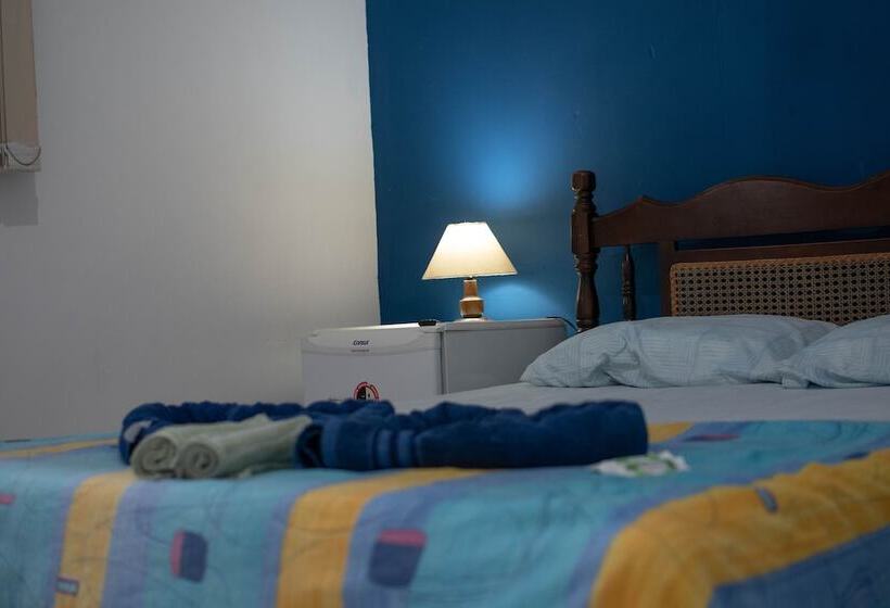 غرفة إقتصادية, Marina Clube De Pesca