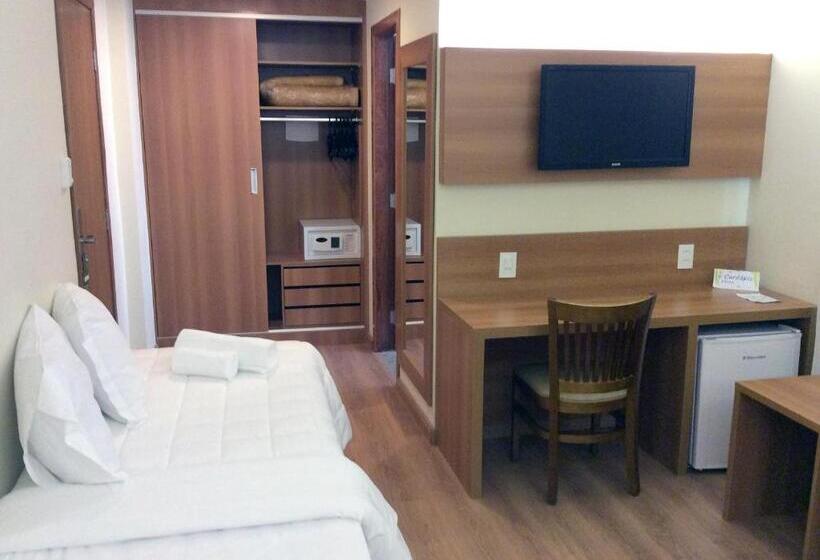 Quarto Triplo Deluxe, Mirante Flat