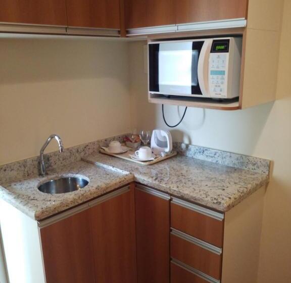 جناح مزود بجاكوزى, Mirante Flat