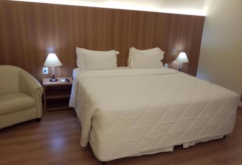 جناح مزود بجاكوزى, Mirante Flat