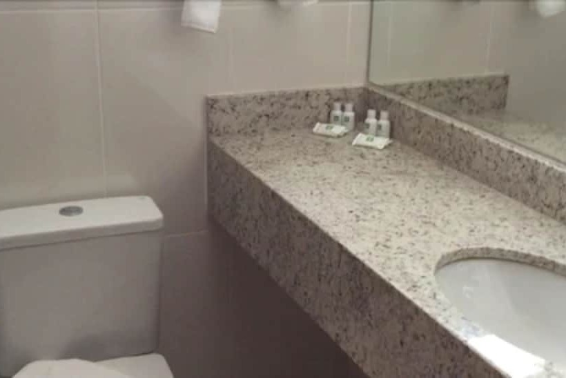 Quarto Triplo Deluxe, Mirante Flat