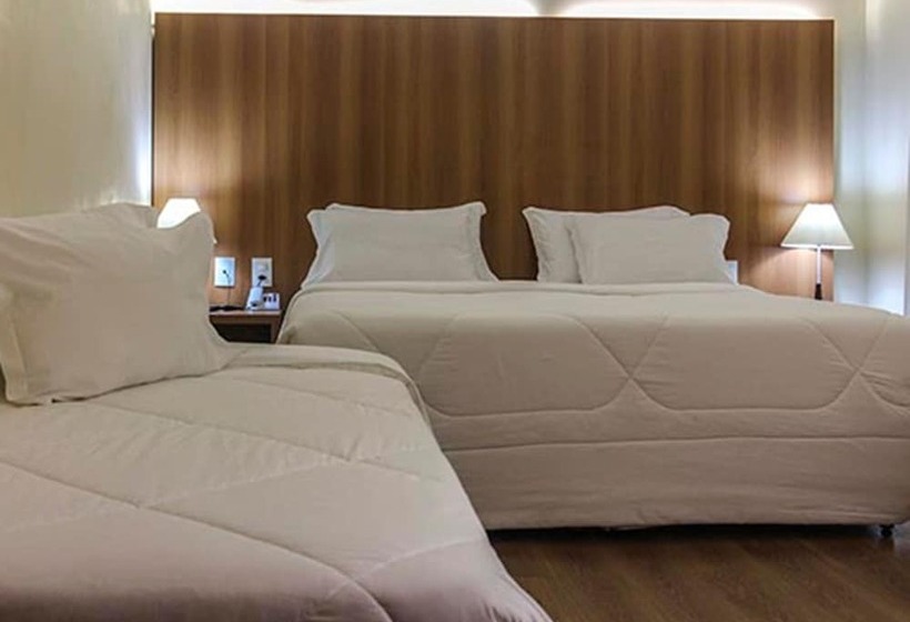 غرفة ديلوكس ثلاثية, Mirante Flat