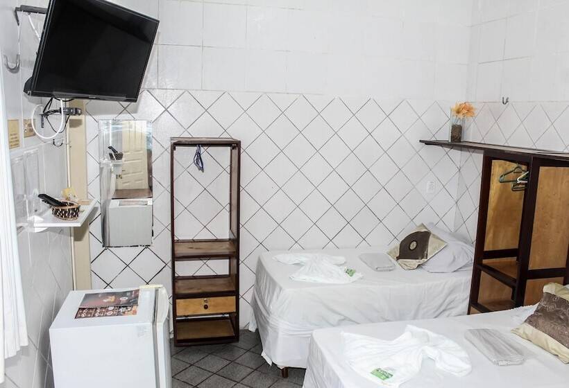 غرفة قياسية ثلاثية, Pilao