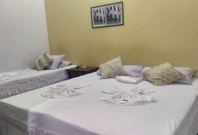 غرفة قياسية ثلاثية, Pilao