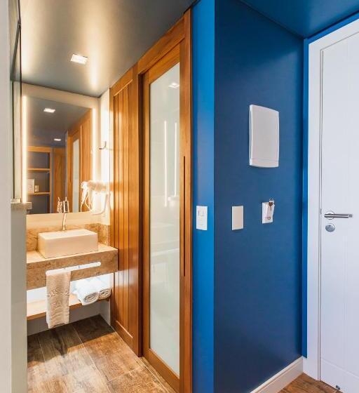 Triple Room Sea View, Pousada La Barca