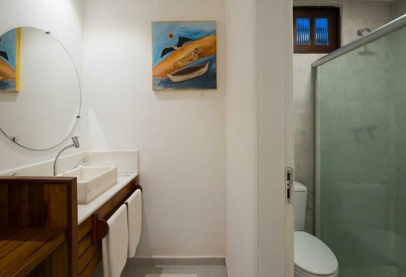 Quarto Estandar com Sacada, Pousada Quatro Estações