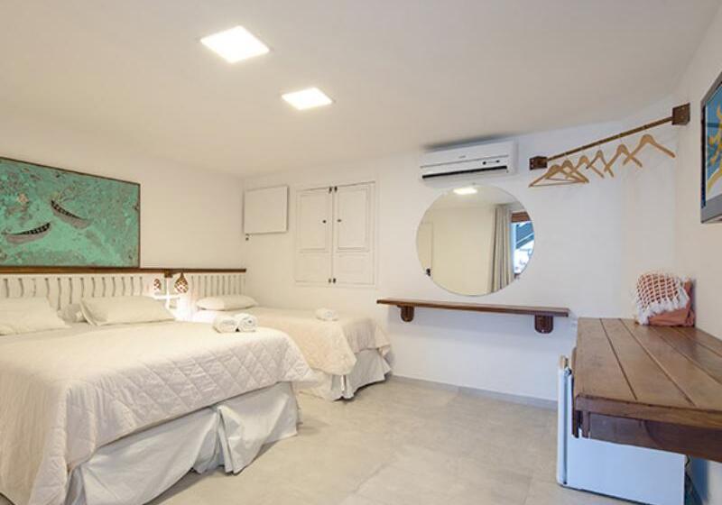 Трехместный Номер Стандарт с Балконом, Pousada Quatro Estações