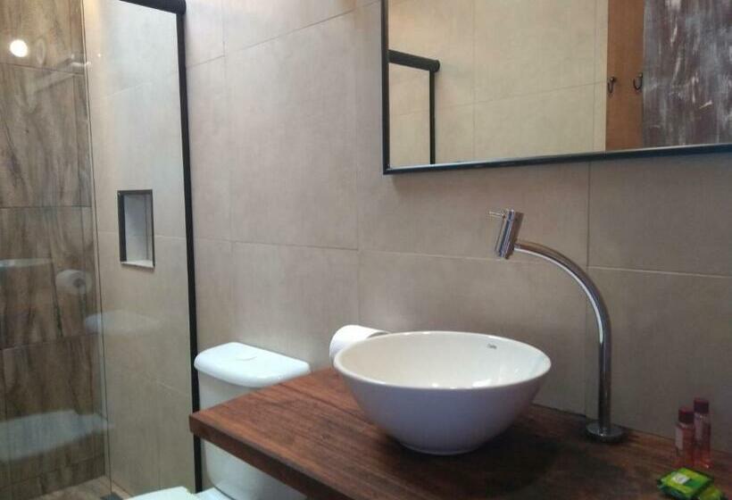 جناح مطلّ علي البحر, Pousada Recanto El Shadday