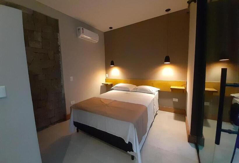 Quarto Deluxe, Pousada Recanto El Shadday