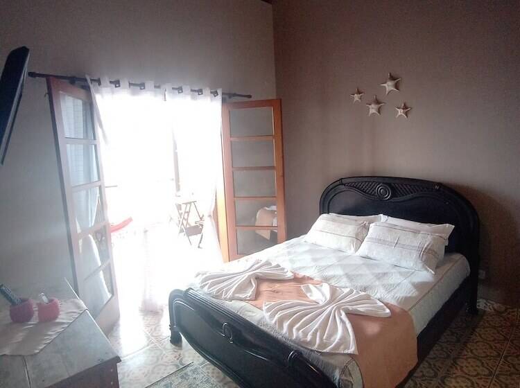 جناح مطلّ علي البحر, Pousada Recanto El Shadday