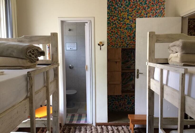מיטה בחדר משותף, Trilhas De Minas Hostel