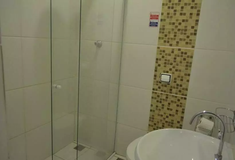 スタンダードシングルルーム, Unibarão Hotel  Próximo As Universidades Unicamp Puc Hospitais  Bancos Restaurantes Praça Capital  S
